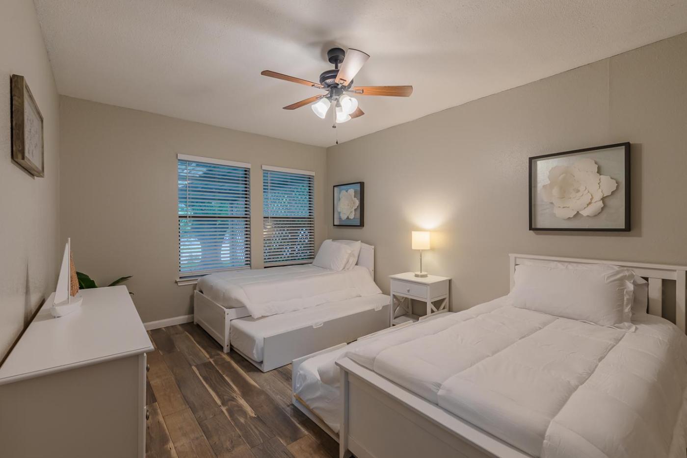 Hébergement de vacances Superb House By Seaworld, Private Pool & Gameroom San Antonio